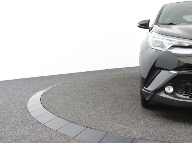 Toyota C-HR - 1.8 Hybrid Dynamic
