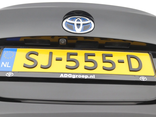 Toyota C-HR - 1.8 Hybrid Dynamic