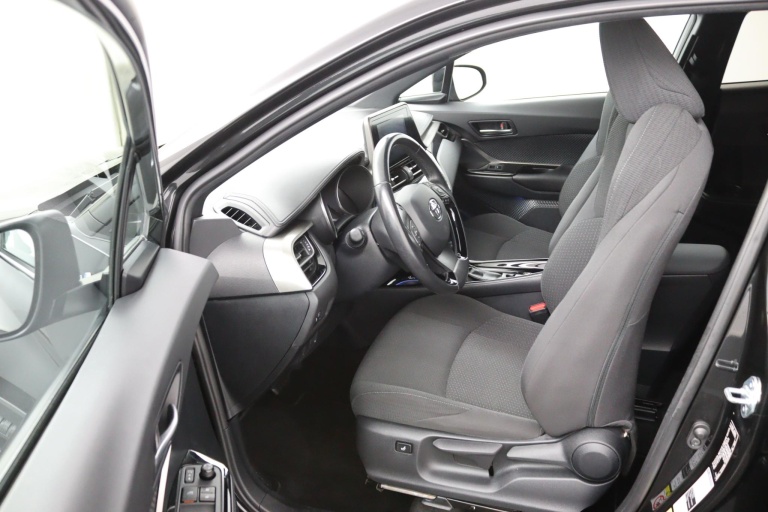 Toyota C-HR - 1.8 Hybrid Dynamic 9