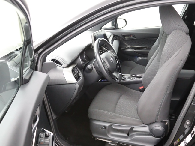 Toyota C-HR - 1.8 Hybrid Dynamic