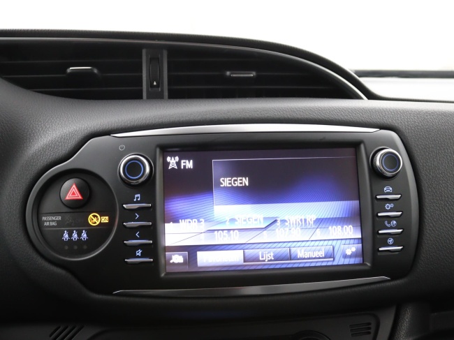 Toyota Yaris - 1.5 Hybrid Dynamic Limited