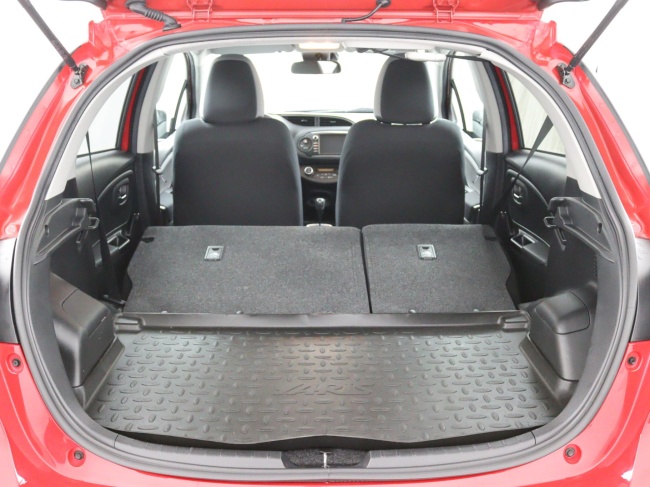 Toyota Yaris - 1.5 Hybrid Dynamic Limited