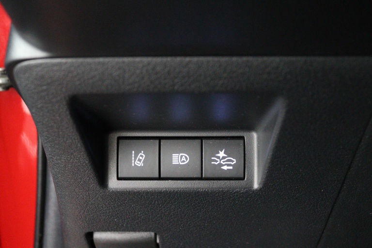 Toyota Yaris - 1.5 Hybrid Dynamic Limited 36