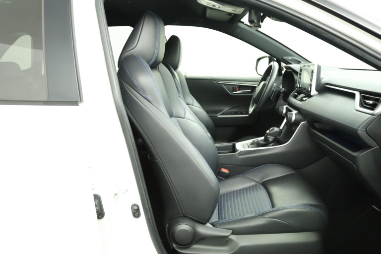 Toyota RAV4 - 2.5 Hybrid AWD Bi-Tone 22