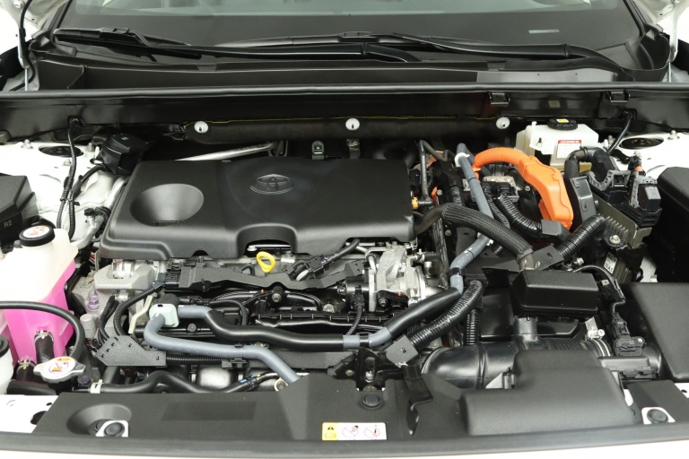 Toyota RAV4 - 2.5 Hybrid AWD Bi-Tone 35