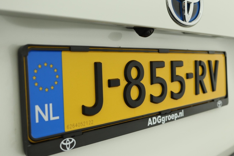 Toyota RAV4 - 2.5 Hybrid AWD Bi-Tone 44