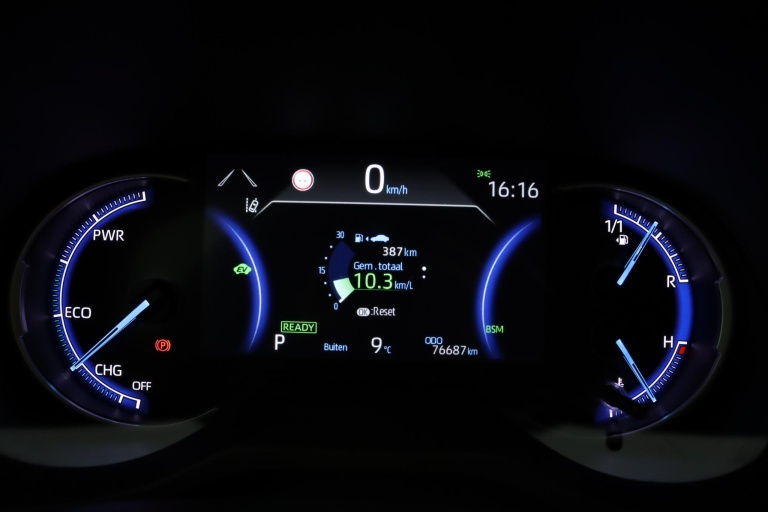 Toyota RAV4 - 2.5 Hybrid AWD Bi-Tone 6