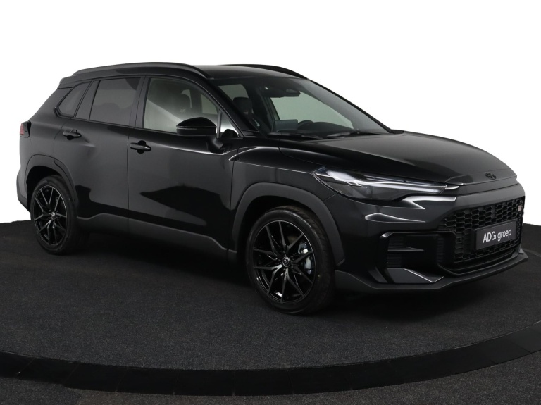 Toyota Corolla Cross - Hybrid 180 GR Sport 14