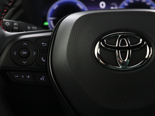 Toyota Corolla Cross - Hybrid 180 GR Sport