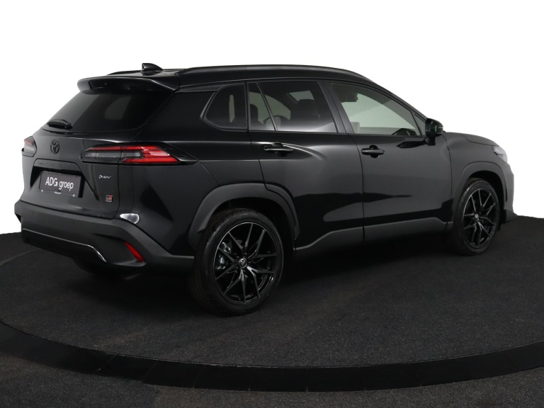 Toyota Corolla Cross - Hybrid 180 GR Sport 2