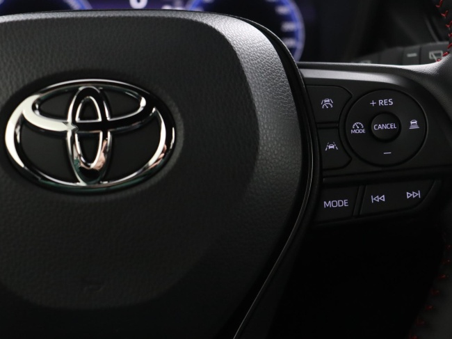 Toyota Corolla Cross - Hybrid 180 GR Sport