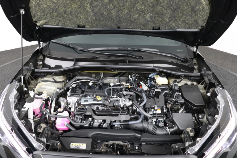 Toyota Corolla Cross - Hybrid 180 GR Sport 33