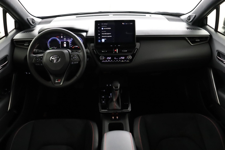 Toyota Corolla Cross - Hybrid 180 GR Sport 4