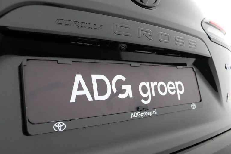 Toyota Corolla Cross - Hybrid 180 GR Sport 40