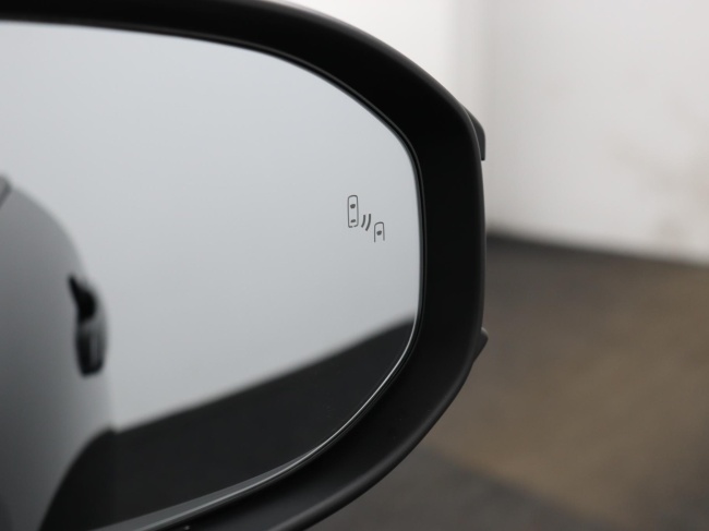 Toyota Corolla Cross - Hybrid 180 GR Sport