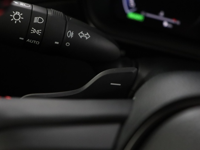 Toyota Corolla Cross - Hybrid 180 GR Sport