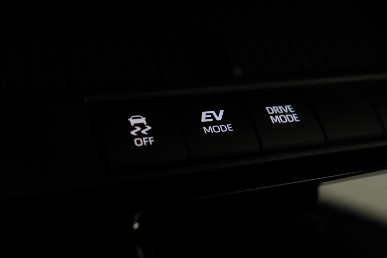 Toyota Corolla Cross - Hybrid 180 GR Sport 50