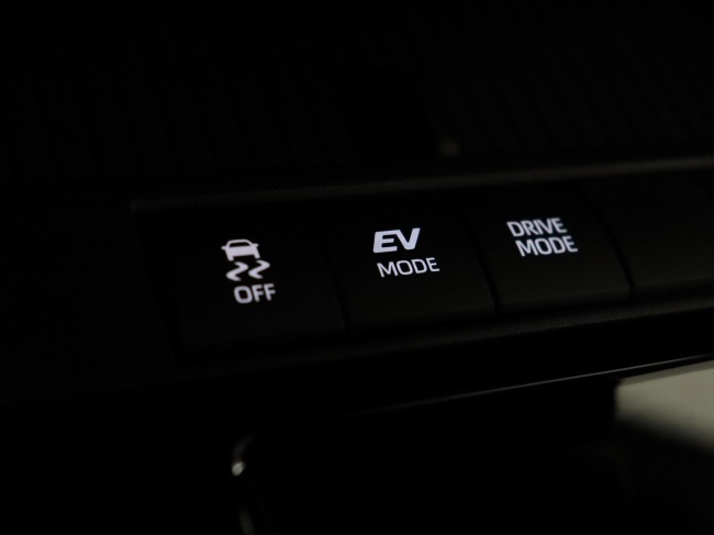 Toyota Corolla Cross - Hybrid 180 GR Sport