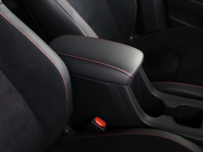 Toyota Corolla Cross - Hybrid 180 GR Sport