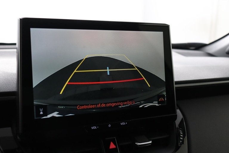 Toyota Corolla Cross - Hybrid 180 GR Sport 9