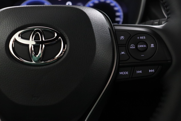 Toyota Corolla Cross - Hybrid 140 Dynamic 21