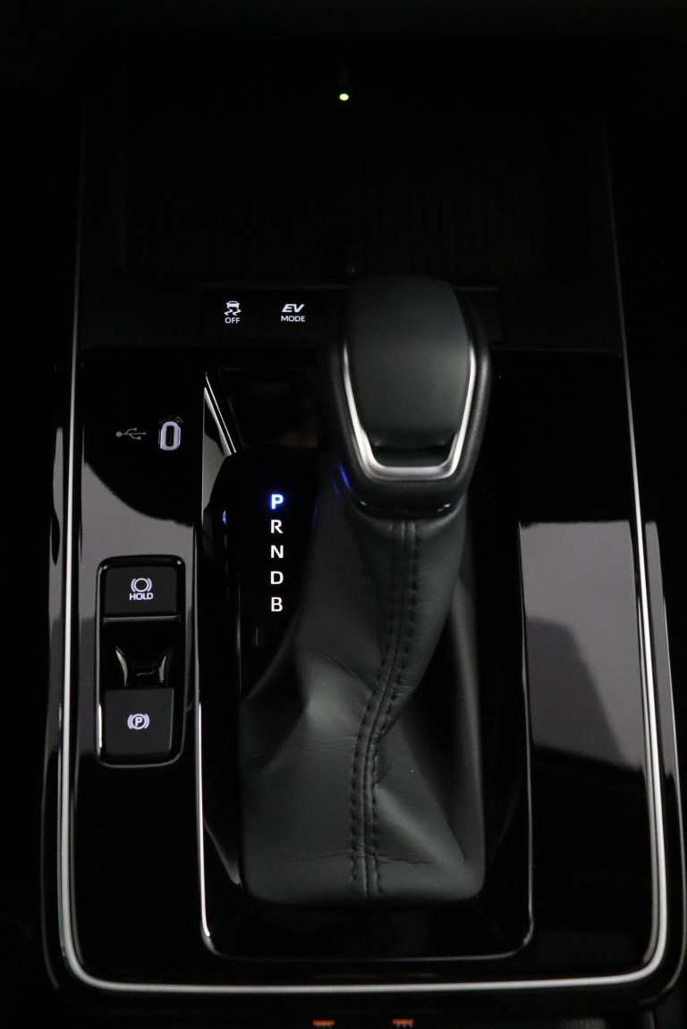 Toyota Corolla Cross - Hybrid 140 Dynamic 27