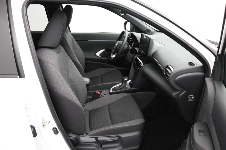 Toyota Yaris Cross - 1.5 Hybrid 22