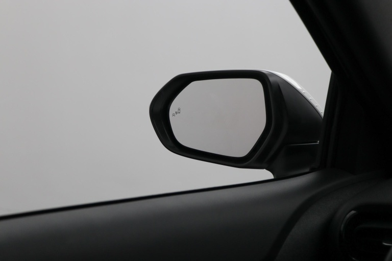 Toyota Yaris Cross - 1.5 Hybrid 36