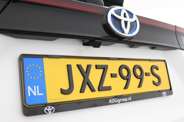 Toyota Yaris Cross - 1.5 Hybrid 38