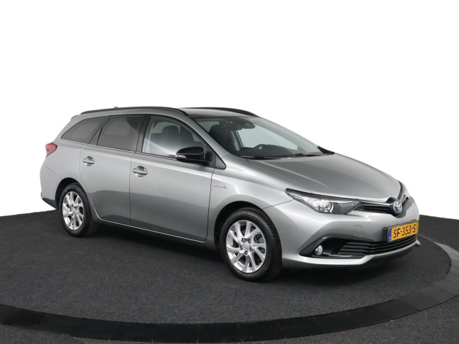 Toyota Auris Touring Sports - 1.8 Hybrid Black Edition