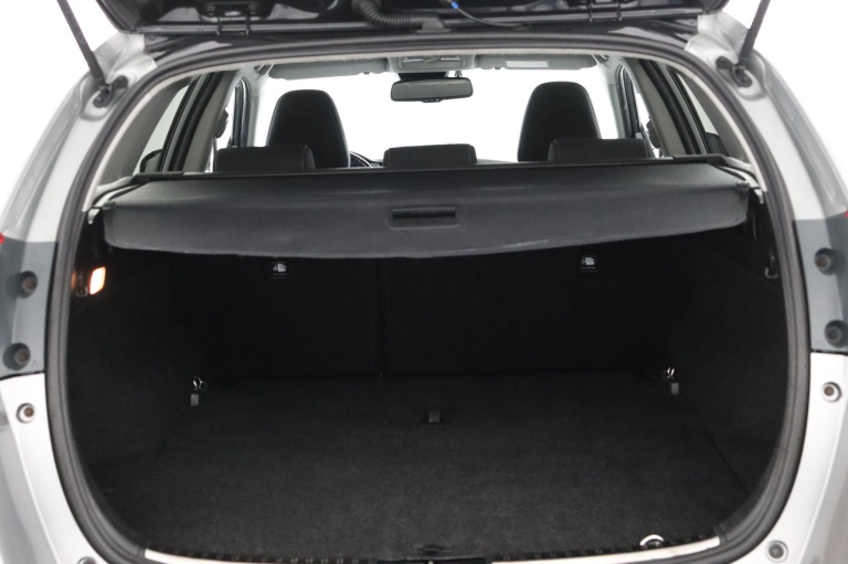 Toyota Auris Touring Sports - 1.8 Hybrid Black Edition 23