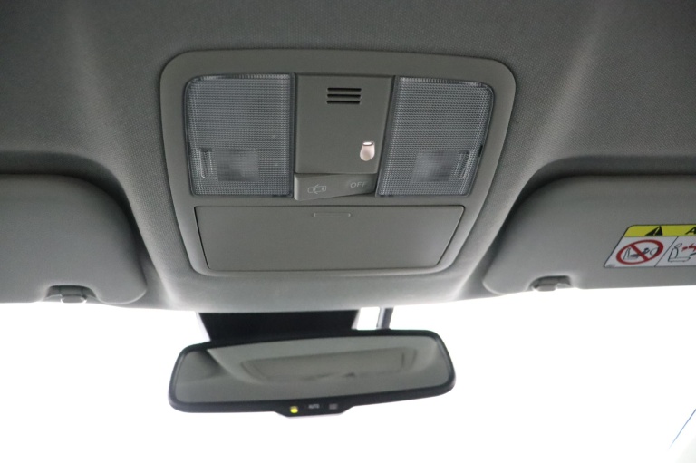 Toyota Auris Touring Sports - 1.8 Hybrid Black Edition 33