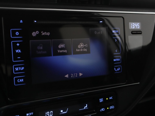 Toyota Auris Touring Sports - 1.8 Hybrid Black Edition