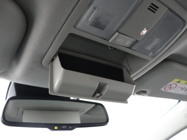 Toyota Auris Touring Sports - 1.8 Hybrid Black Edition