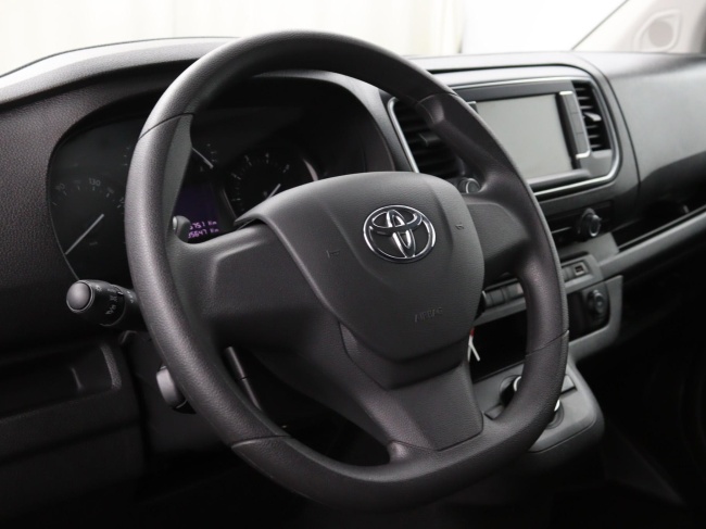 Toyota PROACE Long Worker DC - 2.0 D-4D Live