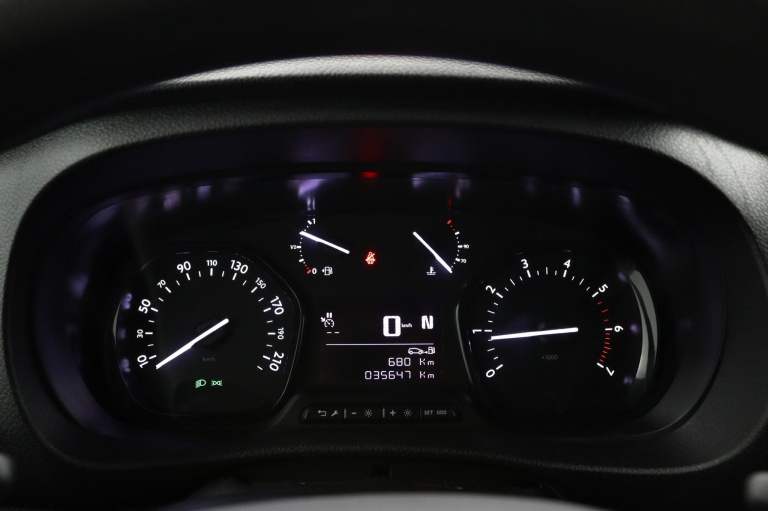 Toyota PROACE Long Worker DC - 2.0 D-4D Live 13