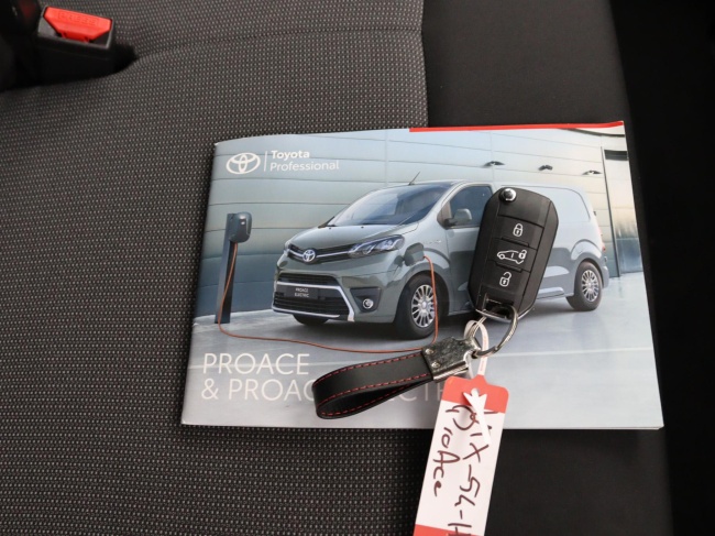 Toyota PROACE Long Worker DC - 2.0 D-4D Live