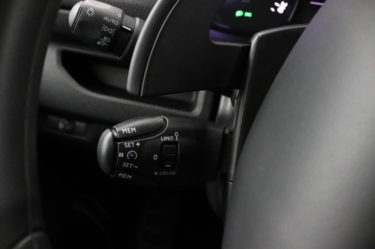 Toyota PROACE Long Worker DC - 2.0 D-4D Live 30