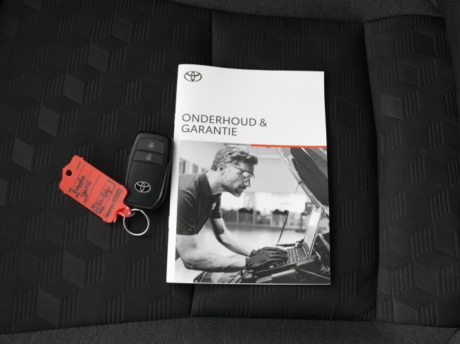 Toyota Yaris - 1.5 Hybrid 115 Dynamic