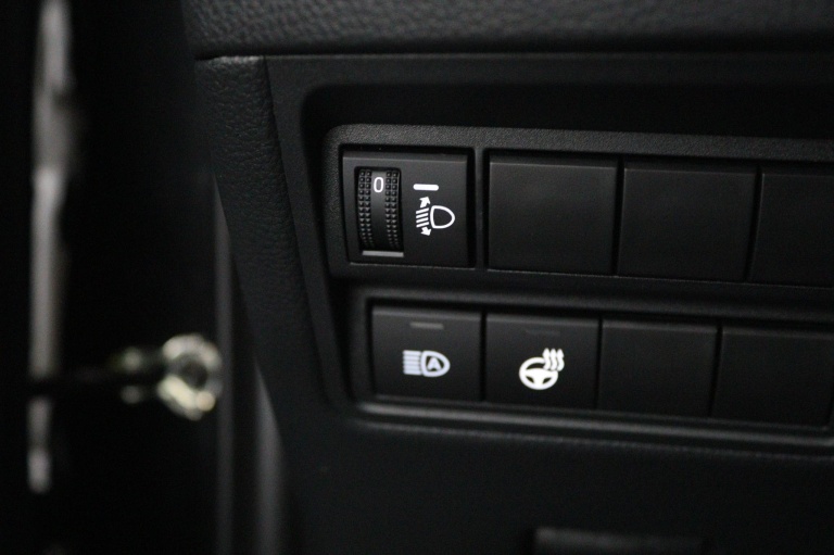 Toyota Yaris - 1.5 Hybrid 115 Dynamic 29