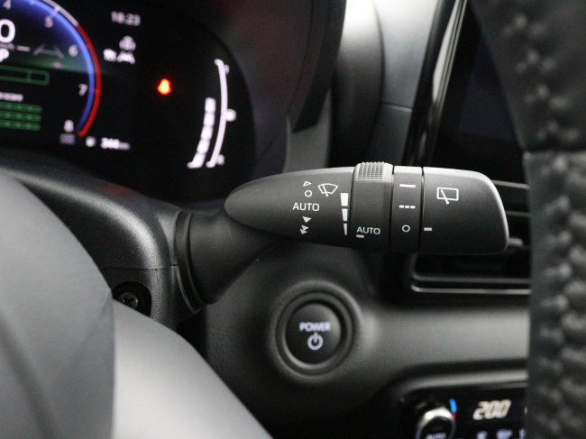 Toyota Yaris - 1.5 Hybrid 115 Dynamic