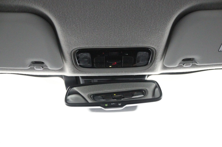 Toyota Yaris - 1.5 Hybrid 115 Dynamic 32