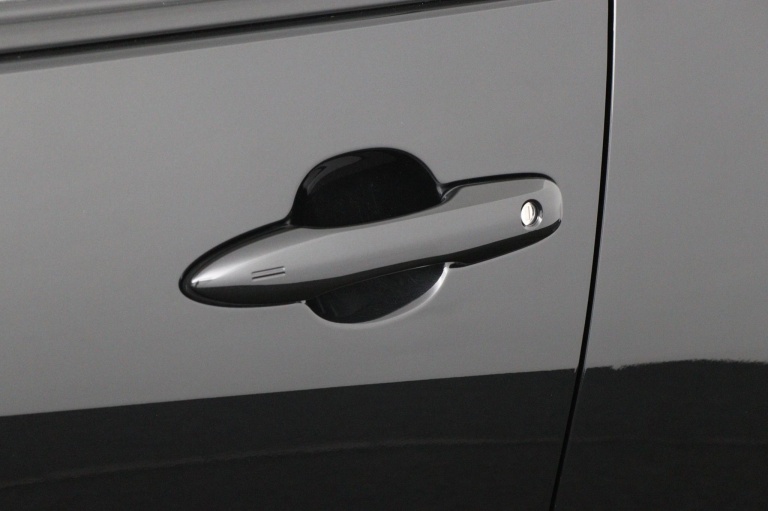 Toyota Yaris - 1.5 Hybrid 115 Dynamic 36