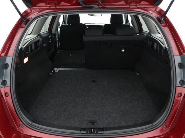 Toyota Auris - 1.8 Hybrid Dynamic Ultimate