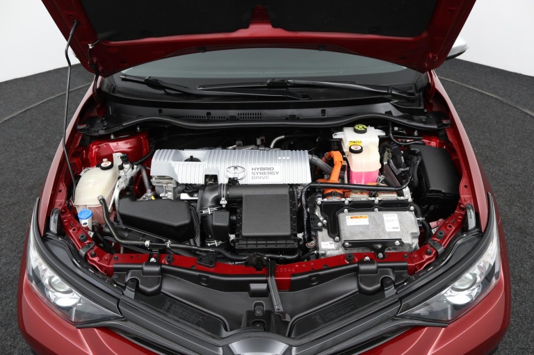 Toyota Auris - 1.8 Hybrid Dynamic Ultimate 33