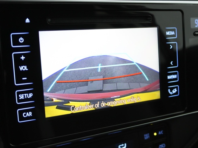 Toyota Auris - 1.8 Hybrid Dynamic Ultimate