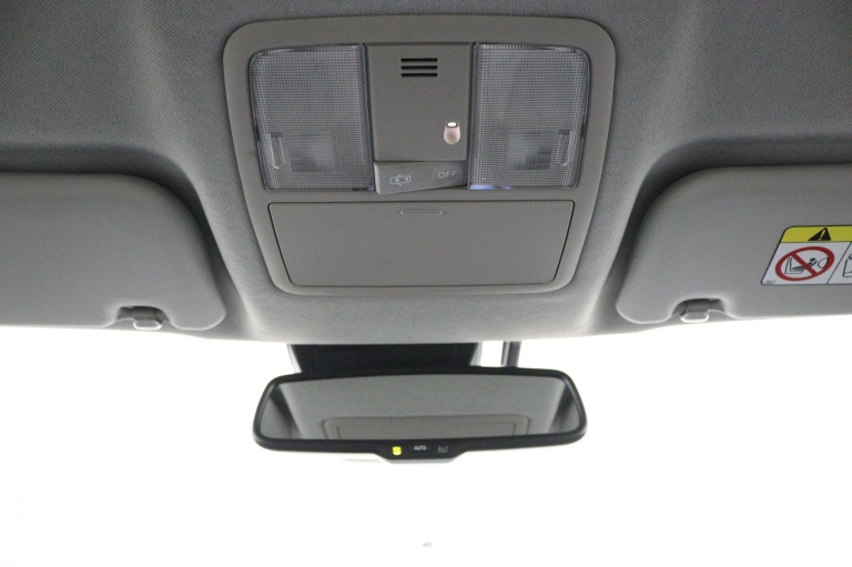 Toyota Auris - 1.8 Hybrid Freestyle 31