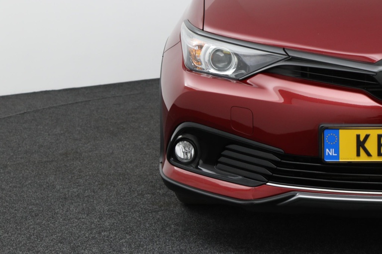 Toyota Auris - 1.8 Hybrid Freestyle 34