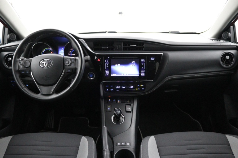 Toyota Auris - 1.8 Hybrid Freestyle 4