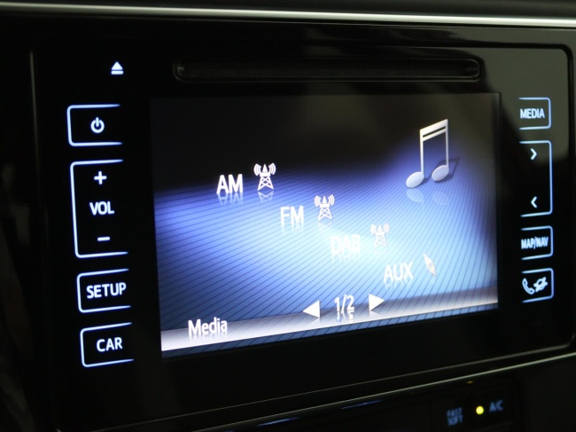 Toyota Auris - 1.8 Hybrid Freestyle